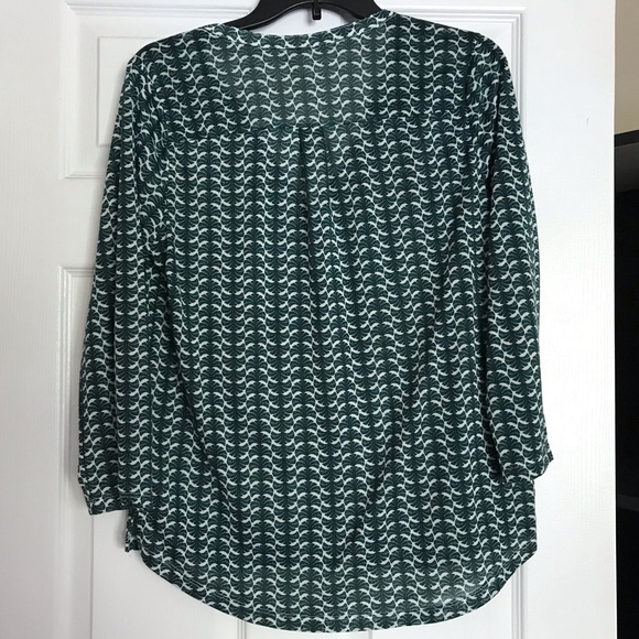 H&M Blouse - Picture 2 of 4